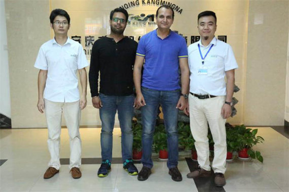 جاء عملاء الهنود لزيارة KMNPack